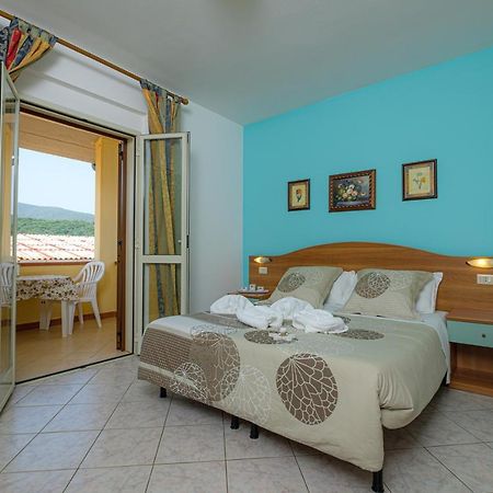 Agriturismo La Fata โกรเซตโต ภายนอก รูปภาพ