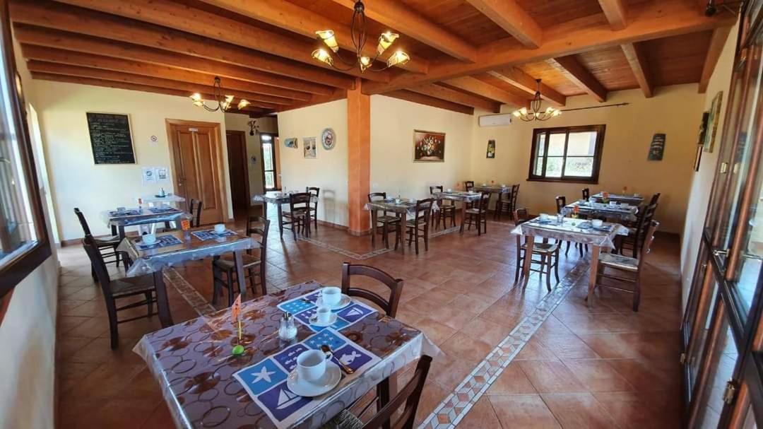Agriturismo La Fata โกรเซตโต ภายนอก รูปภาพ
