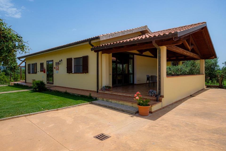 Agriturismo La Fata โกรเซตโต ภายนอก รูปภาพ